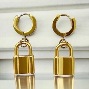 NEW 18k yellow gold plated lock huggie drop hoop earrings jewelry B21